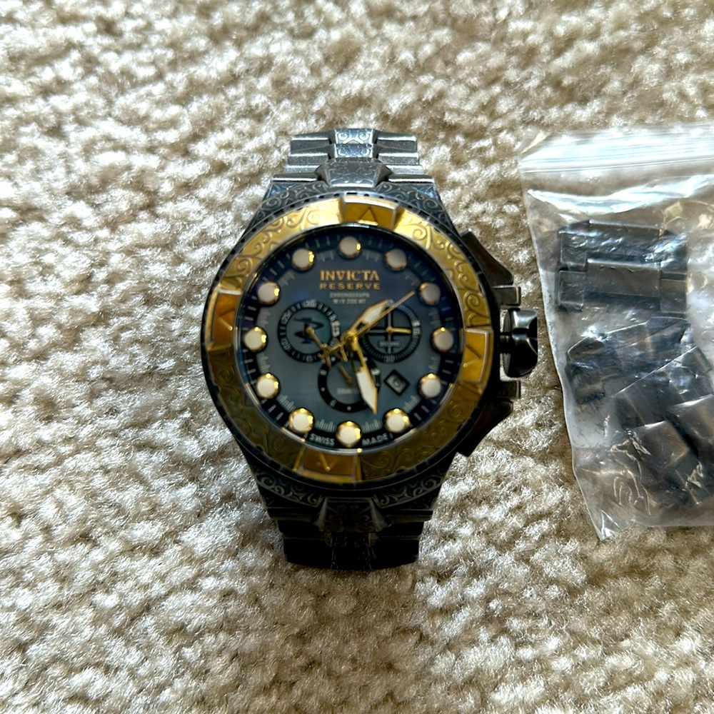 Invicta reserve men’s watch